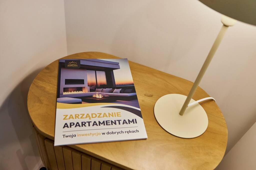 Golden Hour Apartments- Plac Slowianski 26 슈비노우이스쳬 외부 사진