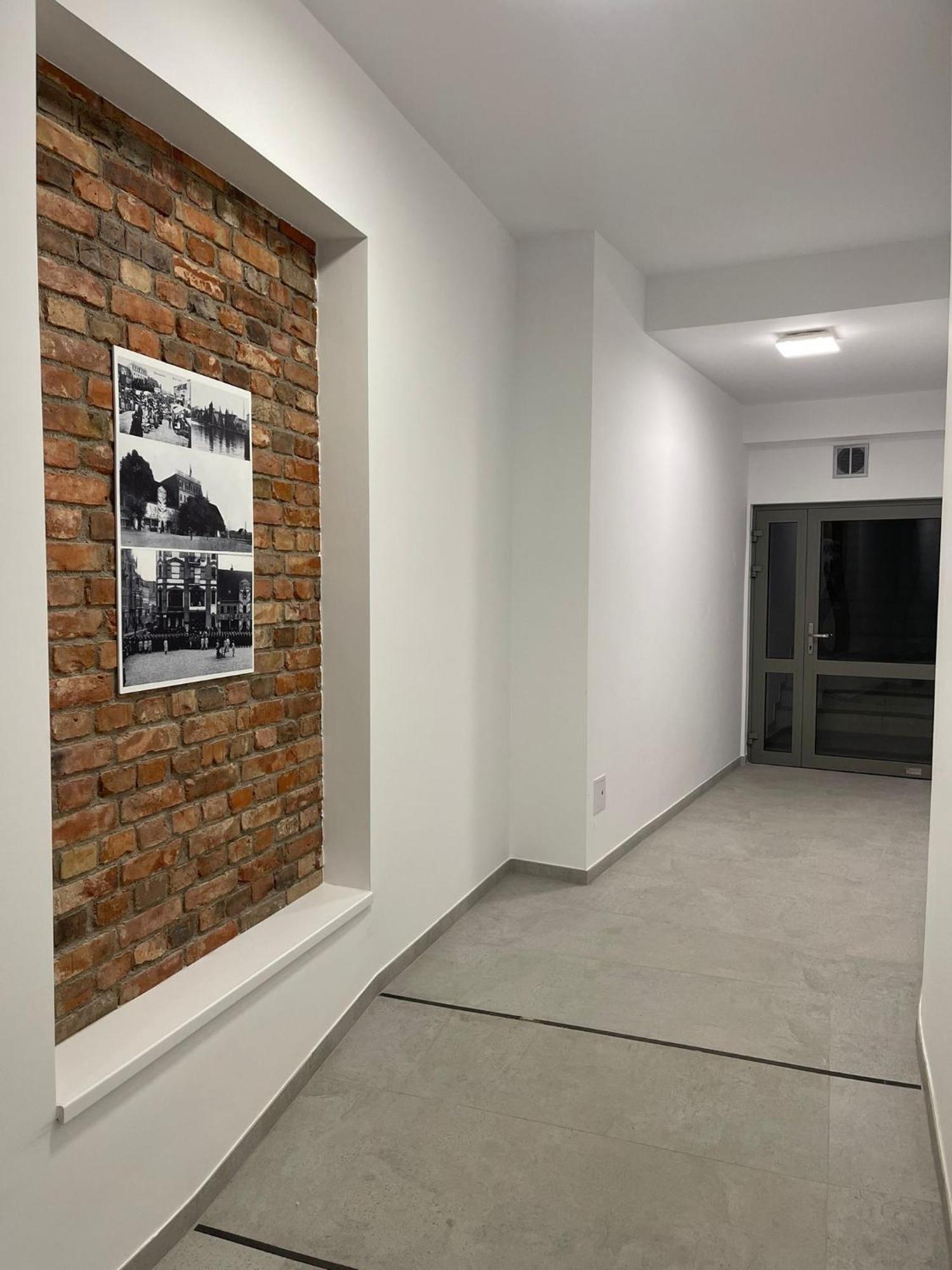 Golden Hour Apartments- Plac Slowianski 26 슈비노우이스쳬 외부 사진